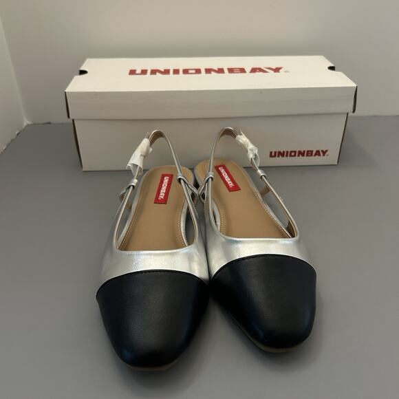 UNIONBAY Women's Cassidy Ballet Flat Sandal Silver/Black New w/ Box 7M - Picture 1 of 9